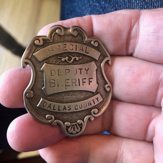 Antique Badge Broken Pin On Back Gem