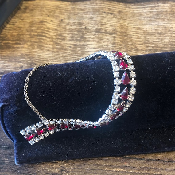 Vintage Bracelet ~ Very Well Made - image 1