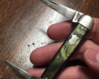 Vintage Pocket Knife ~ Winchester