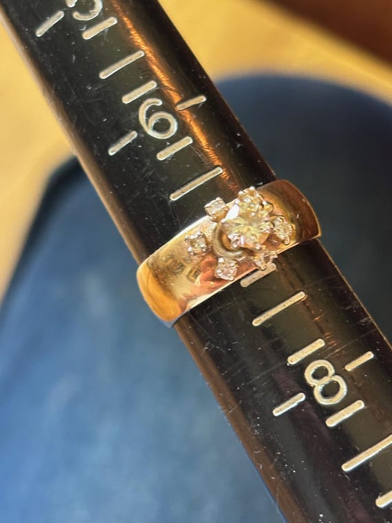 14K Gold Ring ~ Diamonds