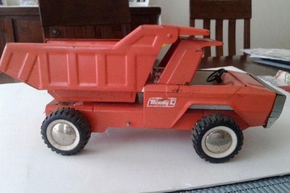 buddy dump truck
