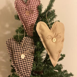 Primitive country farmhouse plush stuffed hearts, Seasonal decor.,Bowl fillers, Christmas ornaments, Homespun hearts, Set of 3