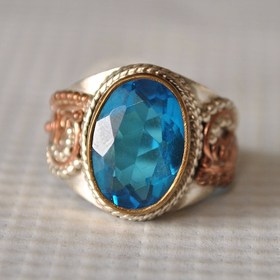Sterling Silver Blue Topaz Ring Sz 7.75 #9770