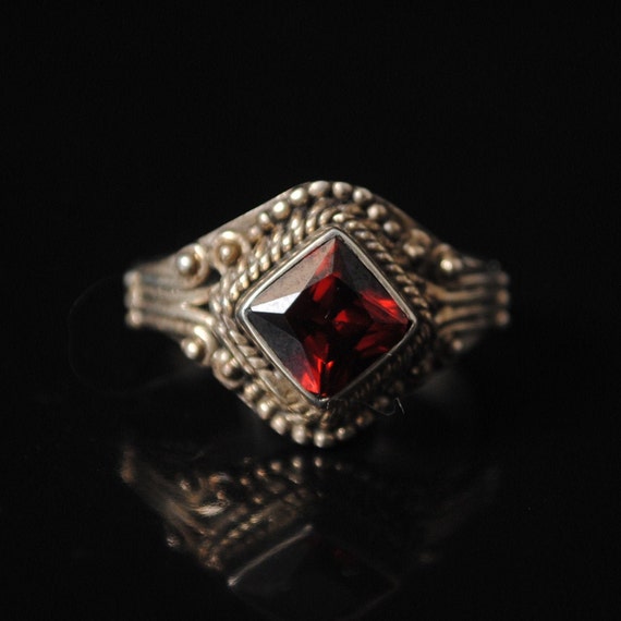 Sterling Silver Garnet Art Deco Ring Sz 7 # 10662