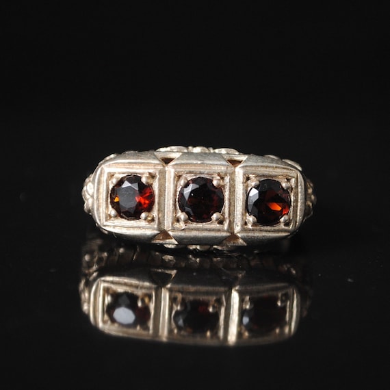 Sterling Silver Garnet Art Deco Ring Sz 6 #6711
