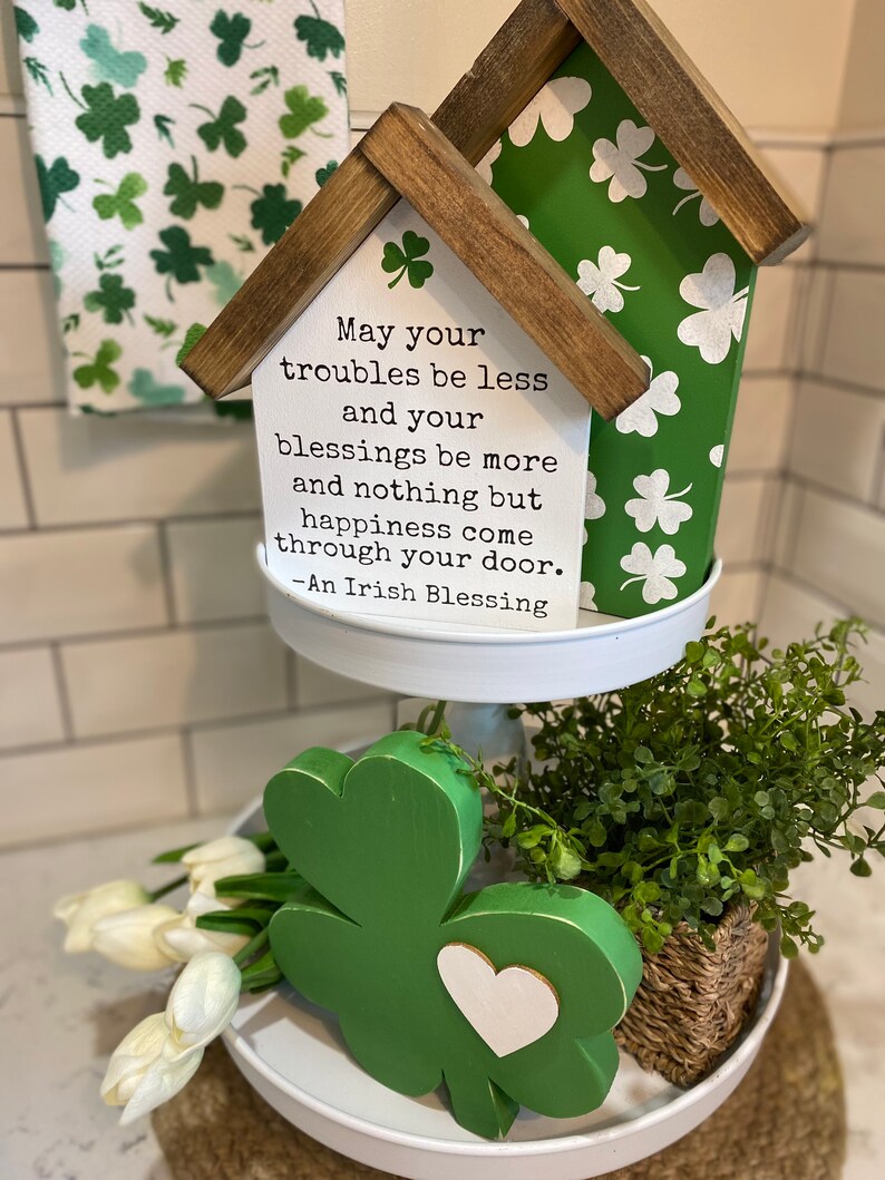 Mini letrero con forma de casa con bendición irlandesa para el Día de San Patricio / Tréboles / Decoración de San Patricio / Bandeja escalonada / Decoración irlandesa imagen 6