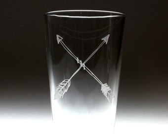 Custom personalized crossed arrows engraved glass