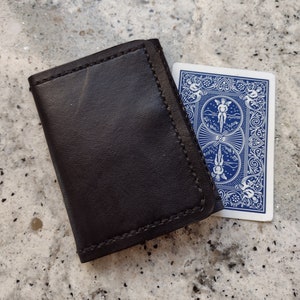 Personalisierte Brieftasche aus Leder (Jaks-Stil).