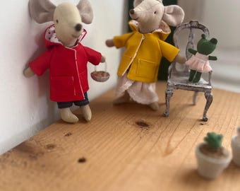 Rain Coat for Doll, maileg, mailegmouse, dollhouse, 1:12 scale