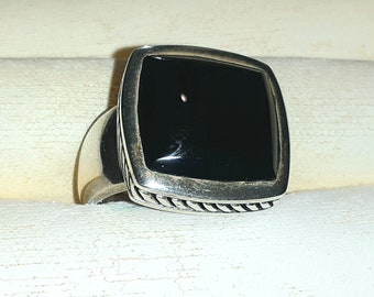 Square Black onyx ring size 7