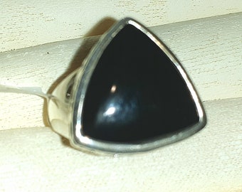 Triangular Black onyx ring size 8