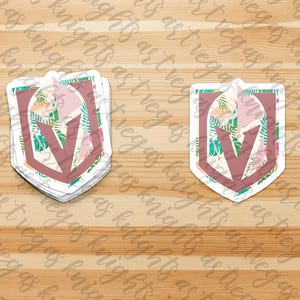 Calcomanía de vinilo con el logotipo principal de Las Vegas Golden Knights, estampado tropical de hojas de jungla, resistente al agua y al sol