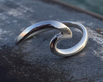 Silver Wave Ring, Surf ring, Beach Jewelry, Solid wave ring, Surf Jewelry, Ocean Ring, Surf Gift, Wave Ring, Ocean Jewelry, Stacking Ring