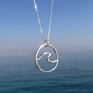 Wave Necklace, Surf Necklace, Silver Wave necklace, Surf Jewelry, Silver Necklace, Mermaid Jewelry, Surfer gift, Ocean jewelry, Beach, Ocean
