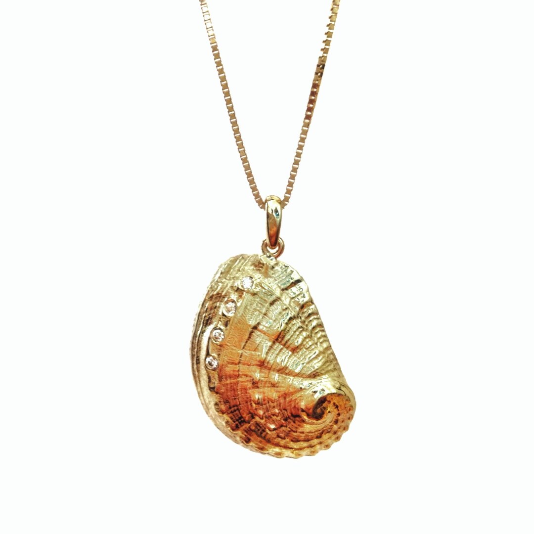 14k Gold Seashell Diamond Necklace for Women, Solid 14k Gold Shell