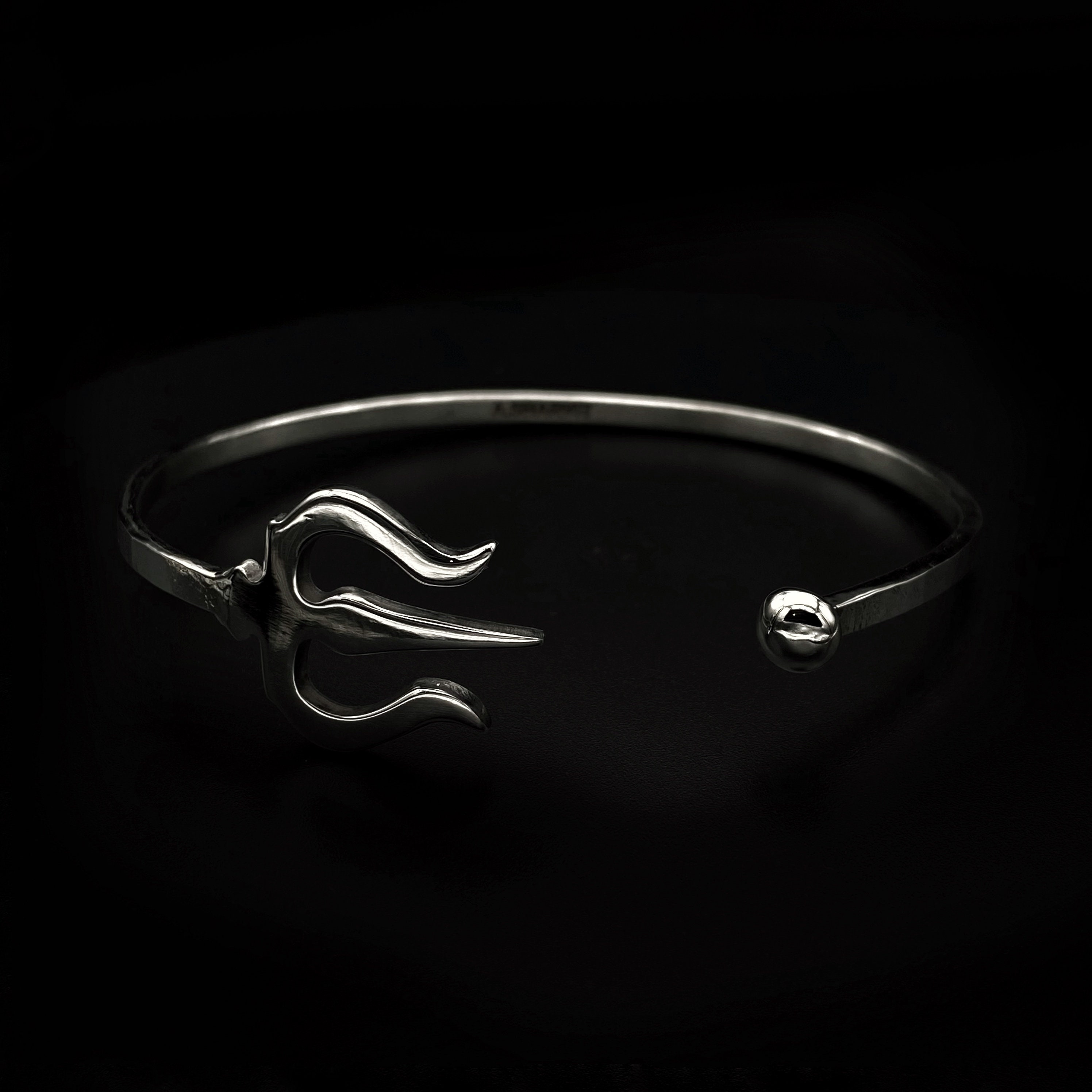 Trident Cuff Bracelet | Tomer M. Jewelry 2