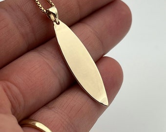 ■VINTAGE HOLLYWOOD■ Simple Surfing Board Necklace VH2336NE Surfboard Necklace, Surfing Board Necklace, Antique Gold