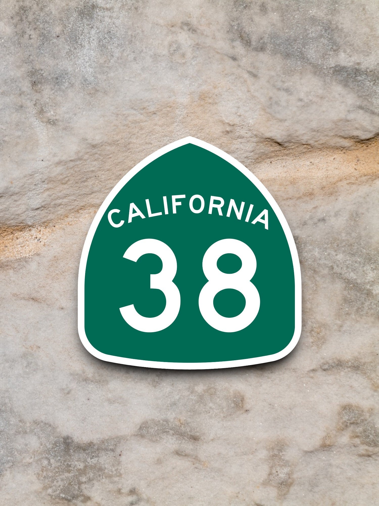 カリフォルニア州道38号線の道路標識ステッカー、ロードトリップ