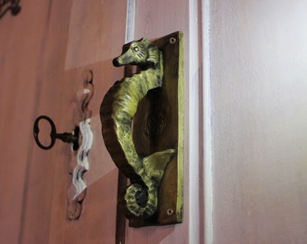 seahorse doorhandle steampunk brass or silver