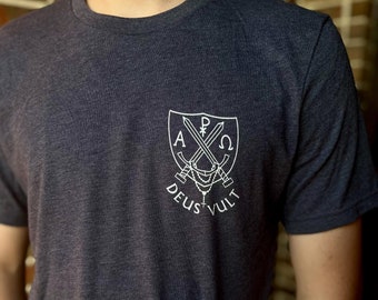 Catholic Men Latin Deus Vult Sword and Shield Rosary Weapon T-Shirt