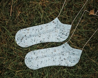 Danielle Ankle Socks Knitting Pattern PDF DOWNLOAD | hand knit | heel flap | top down | cable socks | child socks | adult socks | baby socks