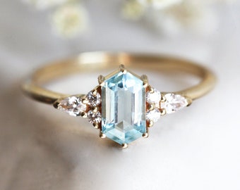 Hexagon Aquamarine Ring, Diamond Aquamarine Engagement Ring, Unique Diamond Engagement Ring with Aquamarine, Blue Engagement Ring