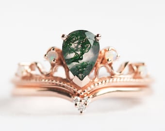 Pear Moss Agate Bridal Ring Set, Unique Gold Tiara Ring Set, Moss agate ring set