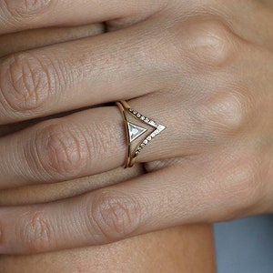 Diamond Engagement Ring Set, Triangle Diamond Ring with V shaped Diamond Band, 14k 18k gold Diamond Ring set image 2