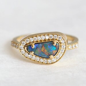 Asymmetrical Australian Black Opal and Diamond Halo Ring in 18k Solid Yellow Gold, One of a Kind Ring with a Bezel Setting image 5