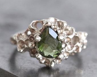 Gold moldavite ring, Unique green engagement ring, Alternative wedding ring, Meteorite crystal ring