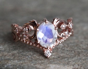 Rainbow Moonstone Engagement Ring, Vintage Moonstone Engagement Ring, Blue Moonstone Ring, Rose Gold Moonstone Ring, Floral Moonstone Ring