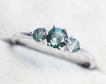 Teal sapphire & moss agate engagement ring, Mermaid sapphire ring, Round green three stone ring