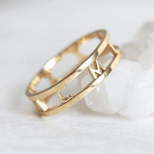 Römische Ziffern Ring, Benutzerdefinierte Doppelband, personalisierter Ring, 14k oder 18k Massivgold