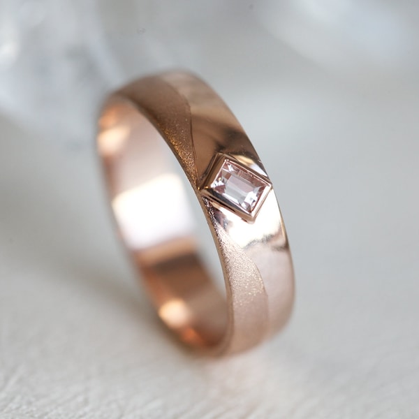 Mens Wedding band With Gemstone, Mens Ring Rose Gold with Baguette Morganite