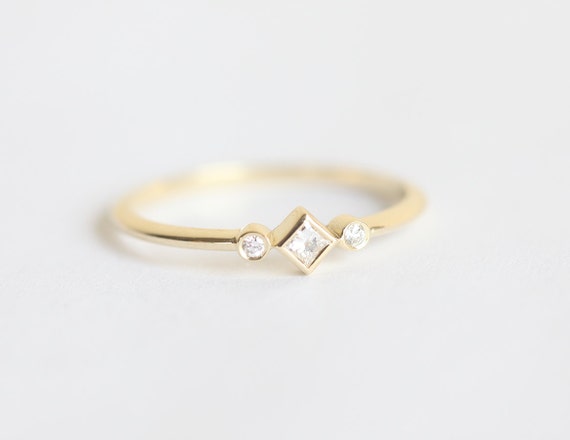 Single stone shop gold ring designs
