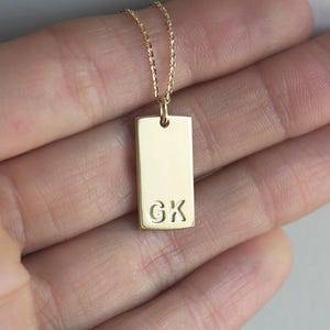 Collar con barra inicial personalizado en oro macizo de 14 k o 18 k, collar con letras personalizado, regalo de bautismo, aniversario o cumpleaños