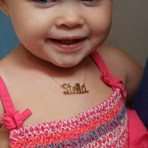 Collares con nombre de bebé, collar de oro, collar de diamantes macizos, collar con nombre personalizado, collar de oro para niños, regalo de bautismo, joyería para niñas