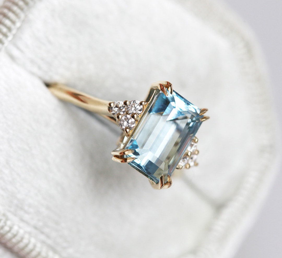Aquamarine and diamond engagement ring, simple ring aquamarine 18k gol –  NOOI JEWELRY