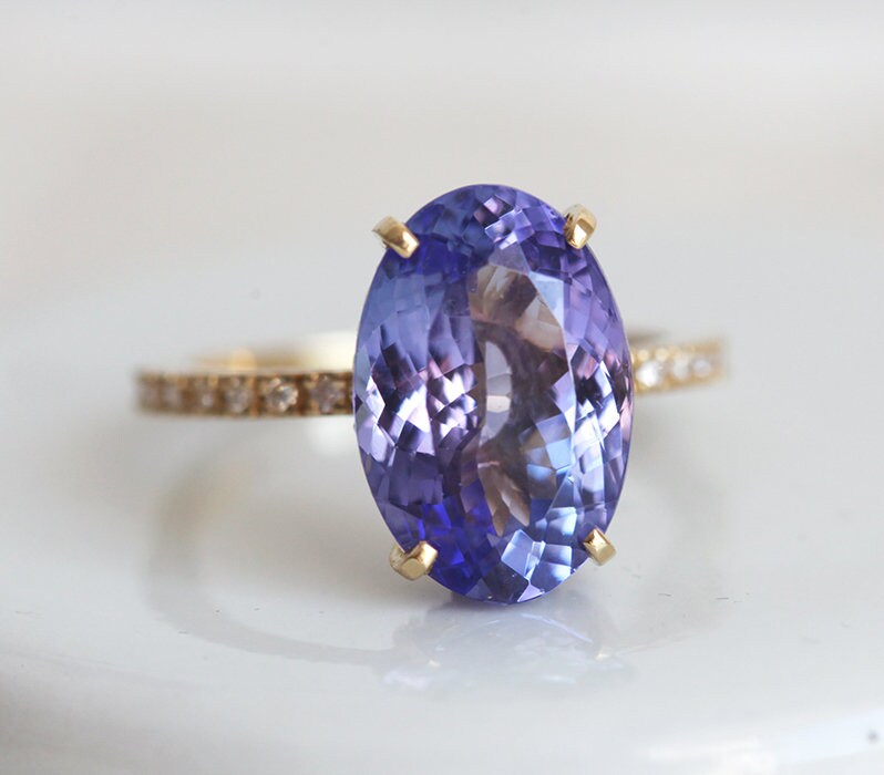 Trilogy Oval Tanzanite Ring | LUO