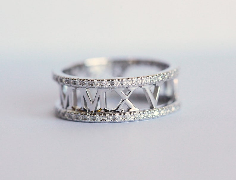 Diamond Ring 18k Gold Wedding Band Roman Numerals Ring Full Etsy