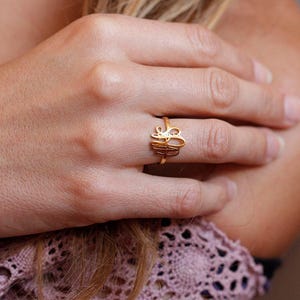 Anillo con monograma de oro, anillo con inicial delicada, anillo con letra personalizada en plata de ley, oro macizo de 14 k o 18 k