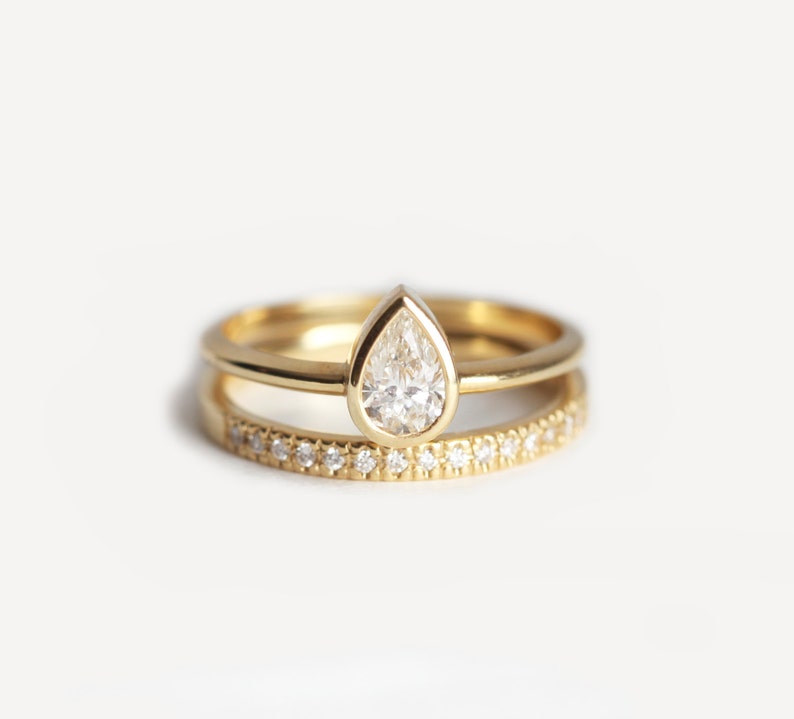 Pear 0.4 Carat Diamond Solitaire and Half Eternity Diamond Band Set in 14k or 18k Solid Gold, GIA image 2