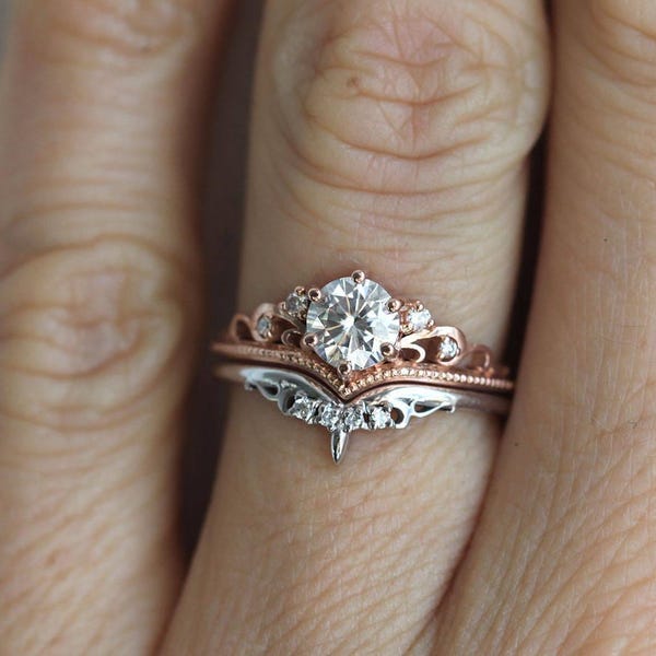 Moissanite Verlobungsring mit Diamanten besetzt, 585er oder 750er Gold