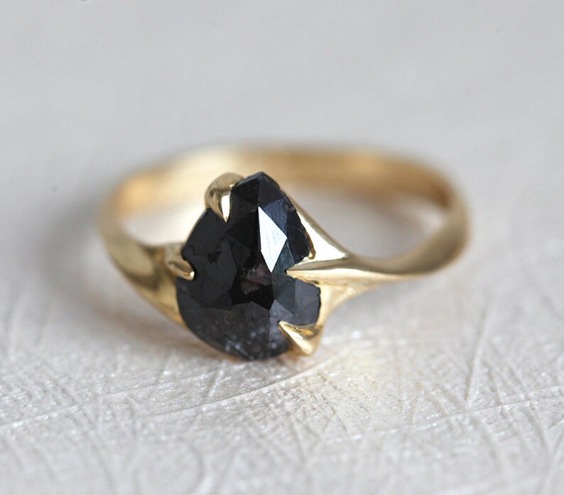 medusa chain ring