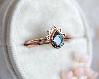 Pear Alexandrite Ring Set: Rose Gold Lace Band Engagement Ring