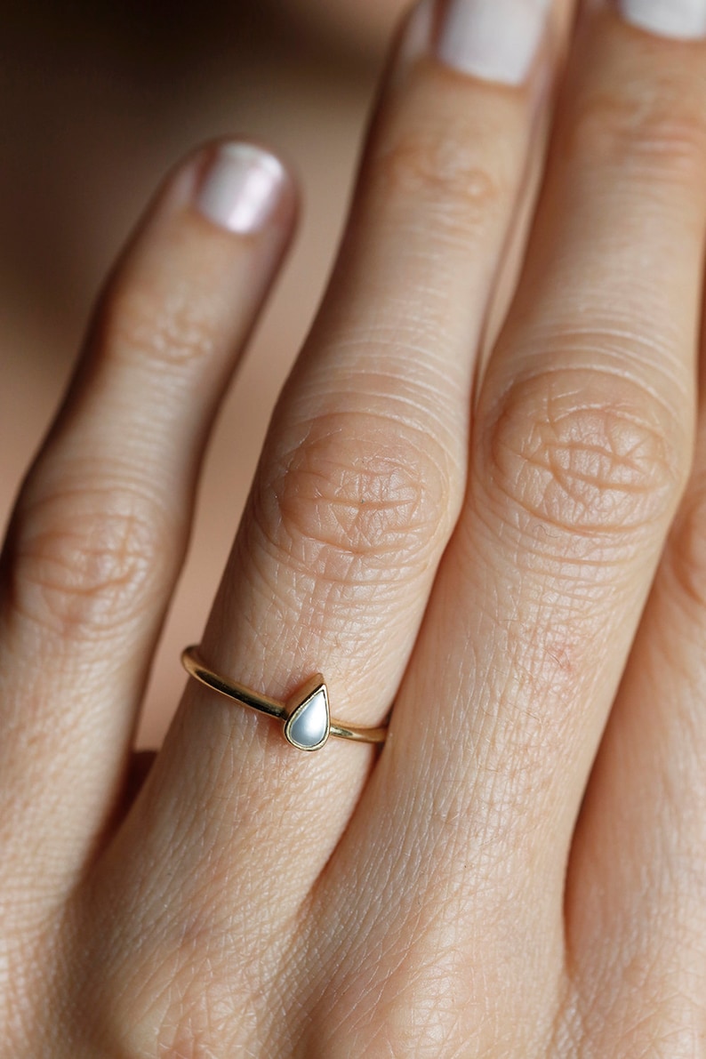 Pearl engagement ring Rose gold pearl solitaire Delicate image 2