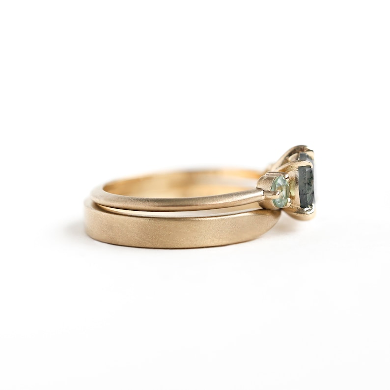 gold moss agate ring set with sating gold band image 4