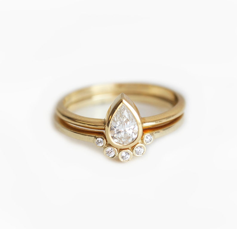 Pear Diamond Engagement Ring Set, GIA Diamond Wedding Ring Set for Her, 14k or 18k Solid Gold, Platinum image 3
