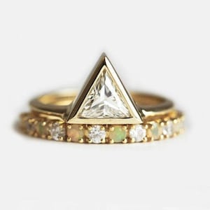 0.75ct Triangle Diamond Engagement Ring, Triangle Diamond Ring, Trillion Engagement Ring, 18k Gold Engagement Ring