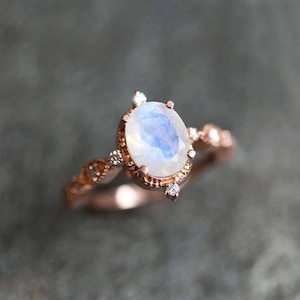Bague de fiançailles pierre de lune, bague pierre de lune arc-en-ciel, bague de fiançailles vintage, bague de fiançailles art déco, bague pierre de lune vintage, Capucinne